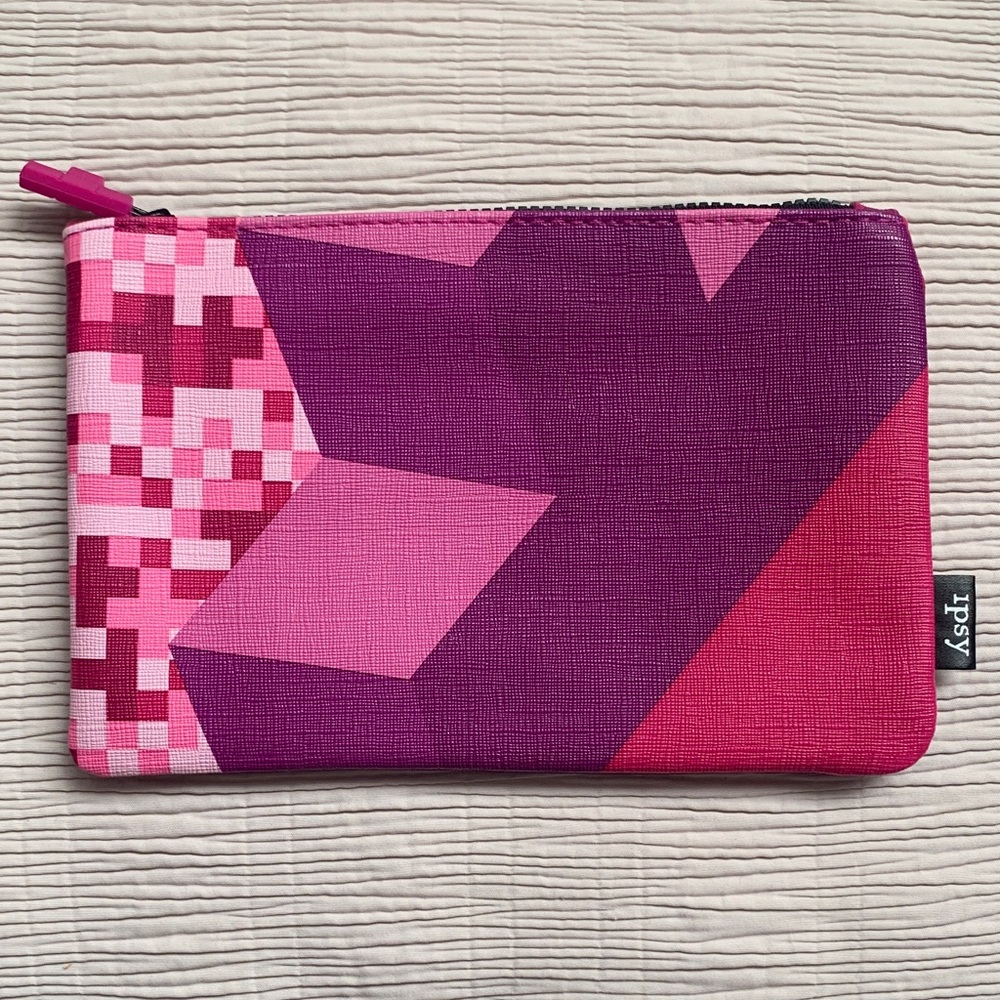 New Ipsy Pink and Purple Patterned Cosmetic Bag